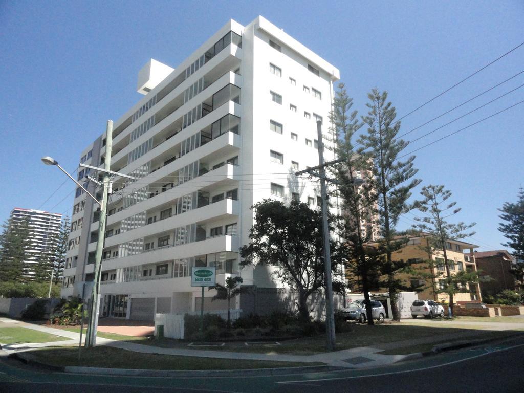 Queensleigh Holiday Apartments Broadbeach Exterior foto
